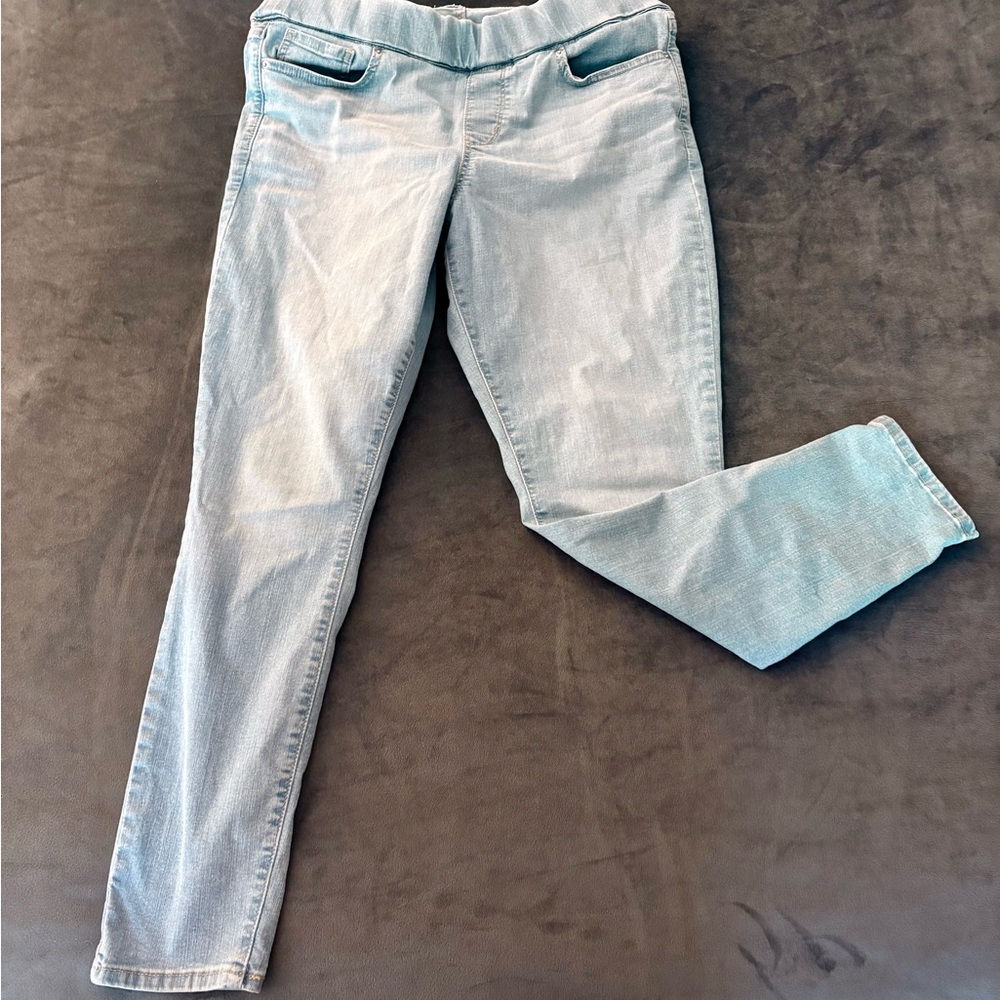 Signature by Levi Strauss Light Wash Skinny Jeans